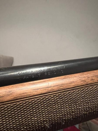 Se que las ultimas series de estos rifles fueron el modelo Safari. Tambien se que los ultimos llevaban 00