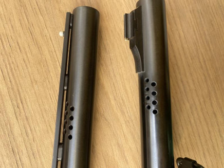 VENDIDA,Se puede cerrar.
Vendo escopeta de corredera Mossberg en muy buen estado,prácticamente nueva,con 00