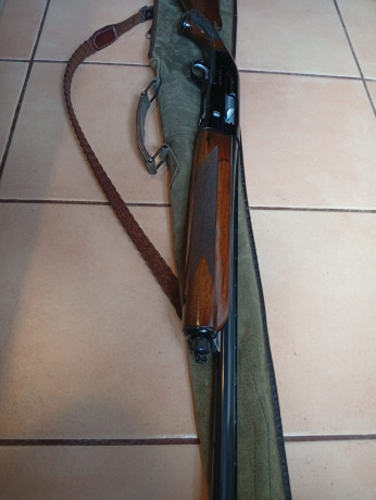 Con roces, buen estado bien cuidada funcionando perfectamente, funda correa y 4 cajas del 7.
400€
617704163 01