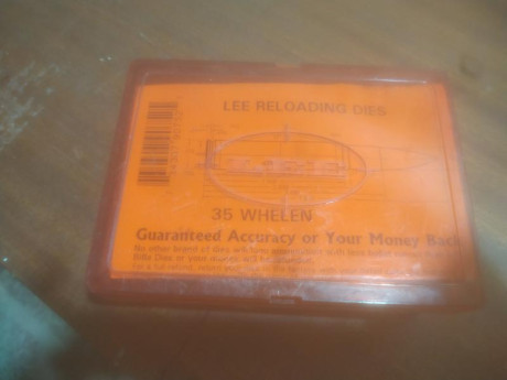 Dies 35wheler 
En buen estado 
40€
Wapsap 628381278 Javier
Cambio por dies del 300 wm 01