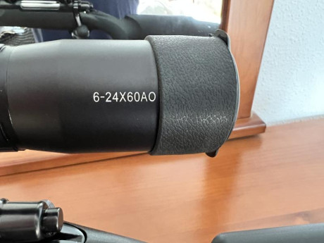 Rifle Sabatti Rover 870 sintético del calibre .243, guiado en D, capacidad de 5 balas, estado impecable, 30