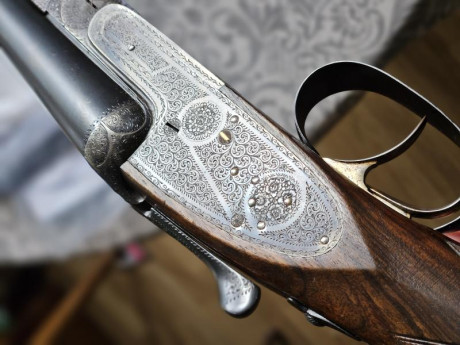 Hola.
Vendo escopeta paralela marca Francisco Albistegui calibre 20 de gama alta . Año de fabricación 02