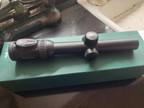 Swarovski Z8I 1-8x24 con retícula 4A if, tubo de 30  apto para batidas con el mejor campo de visión, 42.5m 00