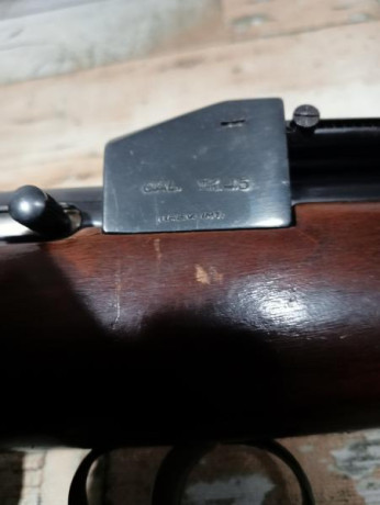 Hola compañeros ando buscando la válvula donde va puesto el reloj si es posible con el reloj también de 70