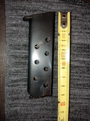 Buenas noches, busco este cargador para una pistola Vesta 1912 calibre 7,65
Adjunto fotografías con las 11