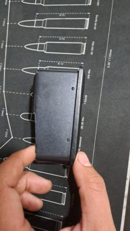 Buenas, vendo un Cargador de un Rifle Tikka, para los Modelos M580, M690, M690RH y M695
Capacidad: 3 Balas
Calibre: 20