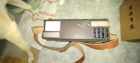 Vendo dos teléfonos de campaña, no se vende por separado, 80€ gastos de envío por cuenta del comprador 00
