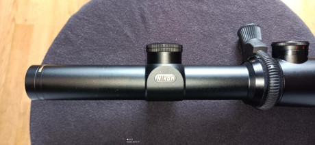 Vendo Visor Nikon Monarch E (cuerpo 30mm) con ret. Iluminada, igual que nuevo, tiene un campo de visión 10