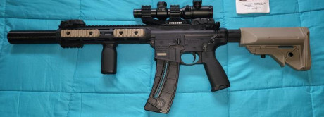 Se vende smith and wesson mp15-22 cal.22 semiautomática con extras como 3 cargadores extras de 25 rondas, 01