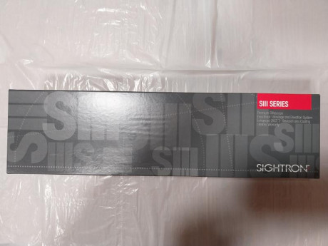 Se vende con caja y sin ninguna señal de uso. Montado en un rifle F class que apenas se ha utilizado. 01