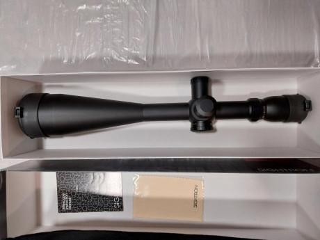 Se vende con caja y sin ninguna señal de uso. Montado en un rifle F class que apenas se ha utilizado. 12