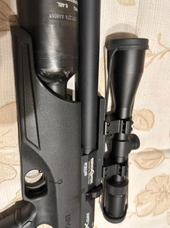 Prácticamente nueva. Poco más de un año. 5,5. 
Solo carabina. 600€ 10