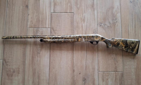 Hola, vendo esta  escopeta que la compre en julio de 2021 y apenas la he usado BENELLI BELLMONTE 1 mk2 00