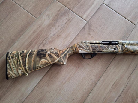 Hola, vendo esta  escopeta que la compre en julio de 2021 y apenas la he usado BENELLI BELLMONTE 1 mk2 10
