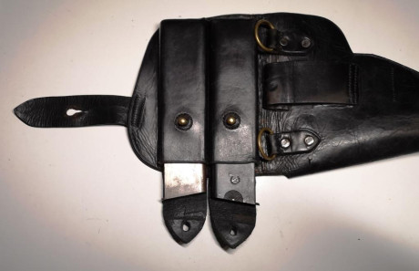 Vendo pistola Campogiro modelo 1913/16, cosecha de 1919, guiada con licencia F.
En buen estado, incluido 30