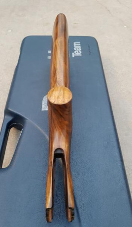 Vendo culata de diestro para Beretta DT10 trap, con lomo regulable en altura y deriva, muy bien de estado.
Precio 00