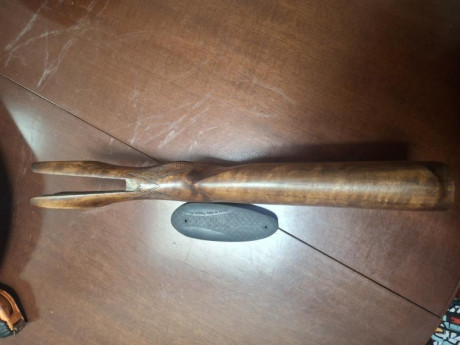 Vendo este material.
Visor nickel 6x42 en buen estado 75 euros.

Visor nickel 6-9x50 muy usado conmanchas 40
