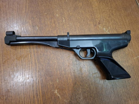 Hola vendo pistola gamo falcon esta en Madrid precio 100€ 02
