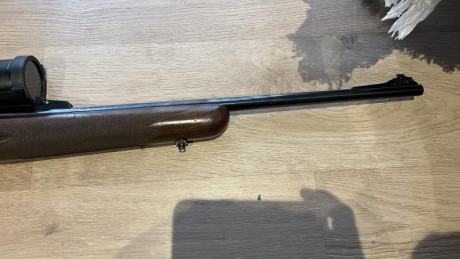 ——Rebajado—— Hola compañeros!  
Tengo un Browning Bar II que ha llegado a mí sin quererlo y después de 00