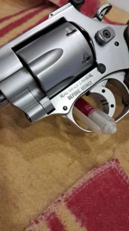 Vendo revolver H.WEIHRAUCH  6"
Calibre 32 
Perfecto estado de conservación y funcionamiento.
Precio 160