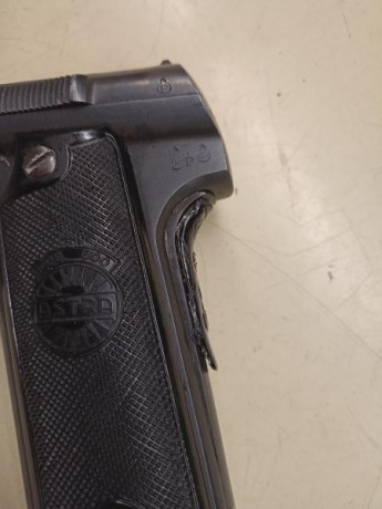 Pues eso, busco anilla para cordón fiador de Astra 600/43 y también una pieza de baquelita que llevan 01