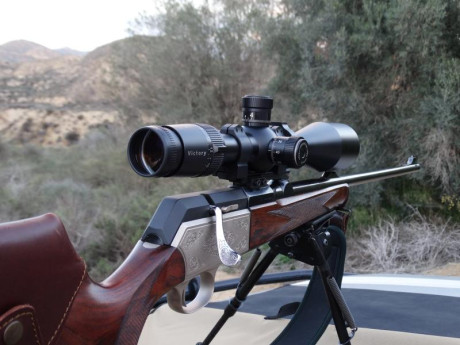 Para los que gustáis el tiro a larga distancia este rifle es magnifico, solo ver como balea... 

Blaser 170