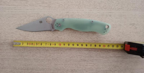 Vendo navajas tácticas Spyderco Paramilitary-2. Tengo dos unidades. 150€ cada una, más gastos de envío. 00