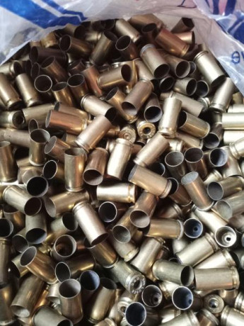 Se vende lote de 500 vainas calibre 9x19 parabellum, recalibradas y desempistonadas.

25€ envío incluido 00