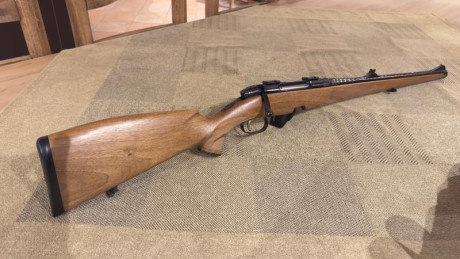 Buenas. Vendo este pequeño unicornio impoluto , Steyr Mannlicher Stutzen en 270win. Pasaria por nuevo. 02