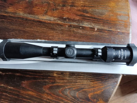 Buenas a todos pongo a la venta un Zeiss Conquest
1,8 a 5,5 x 38 .Está en perfecto estado con su embalaje 02