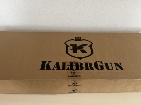 Unidad exclusiva de Kalibrgun Cricket compact plb. Modelo extra corto de solo 62 cm fabricada en República 01