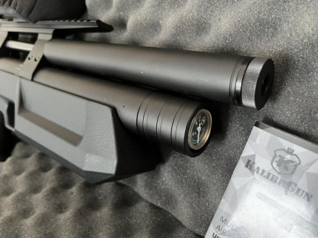 Unidad exclusiva de Kalibrgun Cricket compact plb. Modelo extra corto de solo 62 cm fabricada en República 00