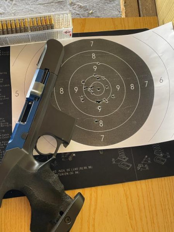  VENDIDA  Pistola HAMMERLI SP20 (NO RRS), calibre 22LR con cacha regulable tamaño L. Guiada en F, ubicada 02