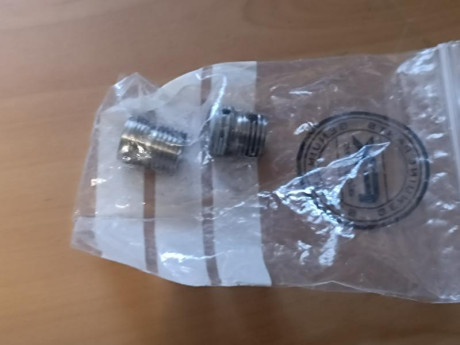 En venta sintonizador o moderador Harmonicos FX. Lleva boquillas intercambiables para 4.5, 5.5 y 6.35. 00