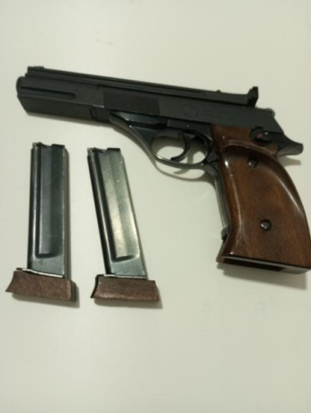 Vendo Astra TS-22 cal.22Lr en perfectas condiciones con dos cargadores, 02