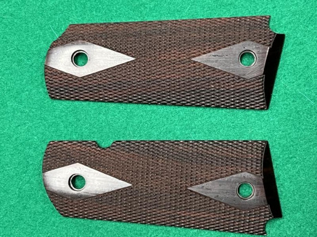 Importadas USA   HOGUE original
Para 1911 OFFICER
NO PARA  1911 GOVERNMENT

Exotic Hardwood.   (Cocobolo)

90 00