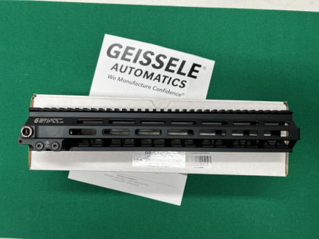 GUARDAMANOS ORIGINALES GEISSELE  SRM 8 BLCK DE 13,5"

390 € Mas portes 
Estan en Barcelona. 01