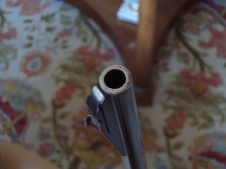 Saludos Amigos:
Acabo de descubrir el foro y me gustaría plantear una duda, tengo un rifle de cerrojo 80