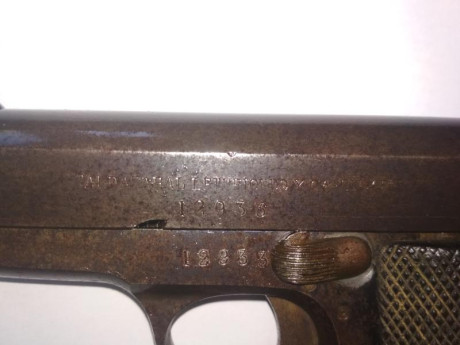 Vendo pistola Aldazabal Leturiondo, copia de la pistola Ruby cal 7,65. Tiene los marcajes de la estrella 00