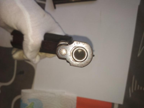 Vendo pistola Aldazabal Leturiondo, copia de la pistola Ruby cal 7,65. Tiene los marcajes de la estrella 10