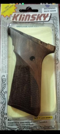 Se venden cachas originales y nuevas de madera para Browning Buck Mark.
Precio : 98€ , portes incluidos 00