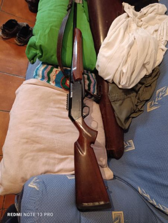 Rifle semiautomático browning long track calibre 30-06 con base para visor punto rojo, alza y punto de 02