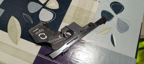 Vendo walther GSP 22LR...incluyo repuestos como aguja percutora...uña estractora... muelle recuperador....extractor 01