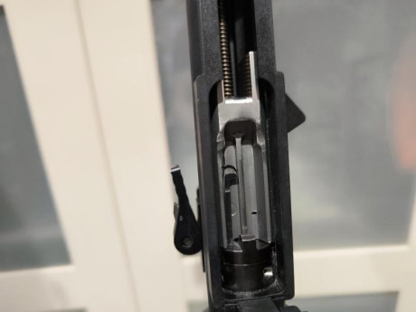 Vendo carabina Smith and Wesson mp15-22 MOE.
En perfecto estado.
Incluye: 
Punto rojo Vortex venom 3 moa.
Base 10