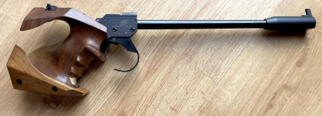 PISTOLA LIBRE MORINI CM84E
Mecanismo electrónico de disparador que proporciona un tiempo mínimo de liberación 02