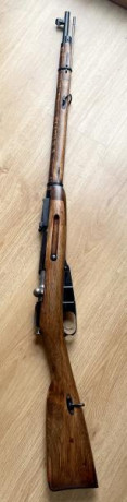 Mosin nagant ruso capaturado por los finlandeses, seguramente en la guerra de invierno. Maderas muy bonitas. 02