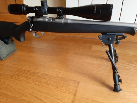 -RESERVADA Carabina CZ modelo 452-2E ZKM cal. 22 Lr. en excelente estado, con muy poco uso y con todos 01