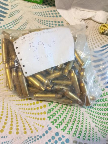 VENDIDAS  GRACIAS

59 Vainas 7-08 con 1 disparo.

29 Hornady
24 R-P
6 Norma

Se venden empistonadas.
20€ 00