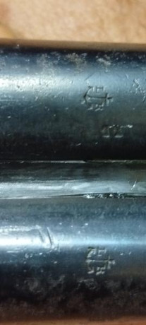 Hola a todos. ..un amigo me ha pedido a ver si podía saber cuanto podría valer una escopeta del 12 antigua. 70