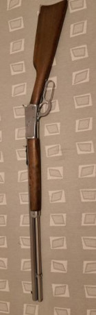 Un saludo a todos,

   Vendo mi rifle palanquero Rossi del 44 Magnum en Inox. Esta como nuevo, he disparado 01
